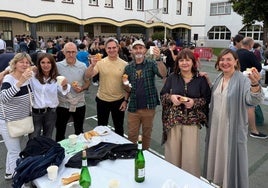 Algunos de los participantes en la bonita jornada que se ha vivido en Salestarrak Urnieta.