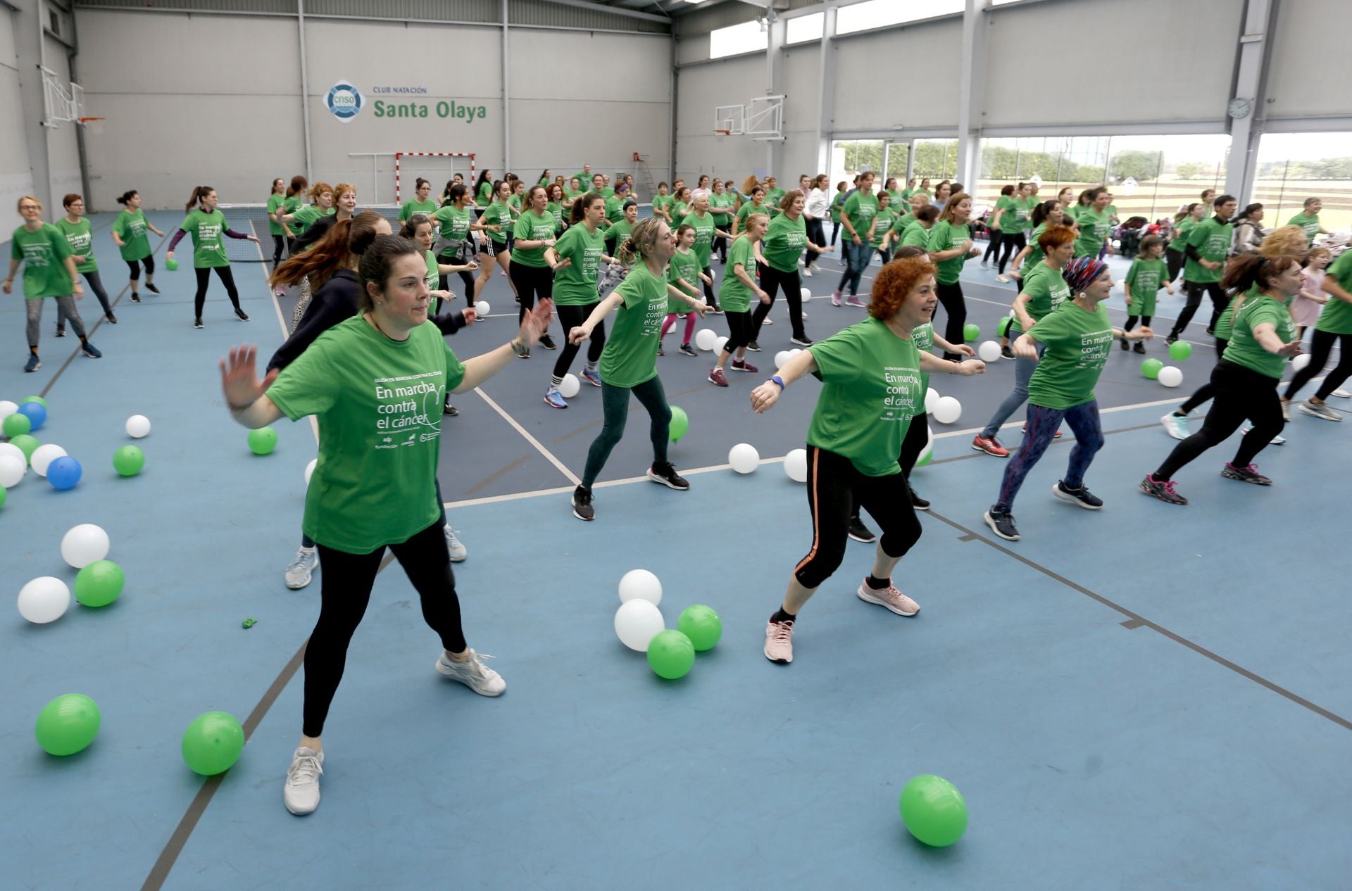 Zumba contra el cáncer en Gijón