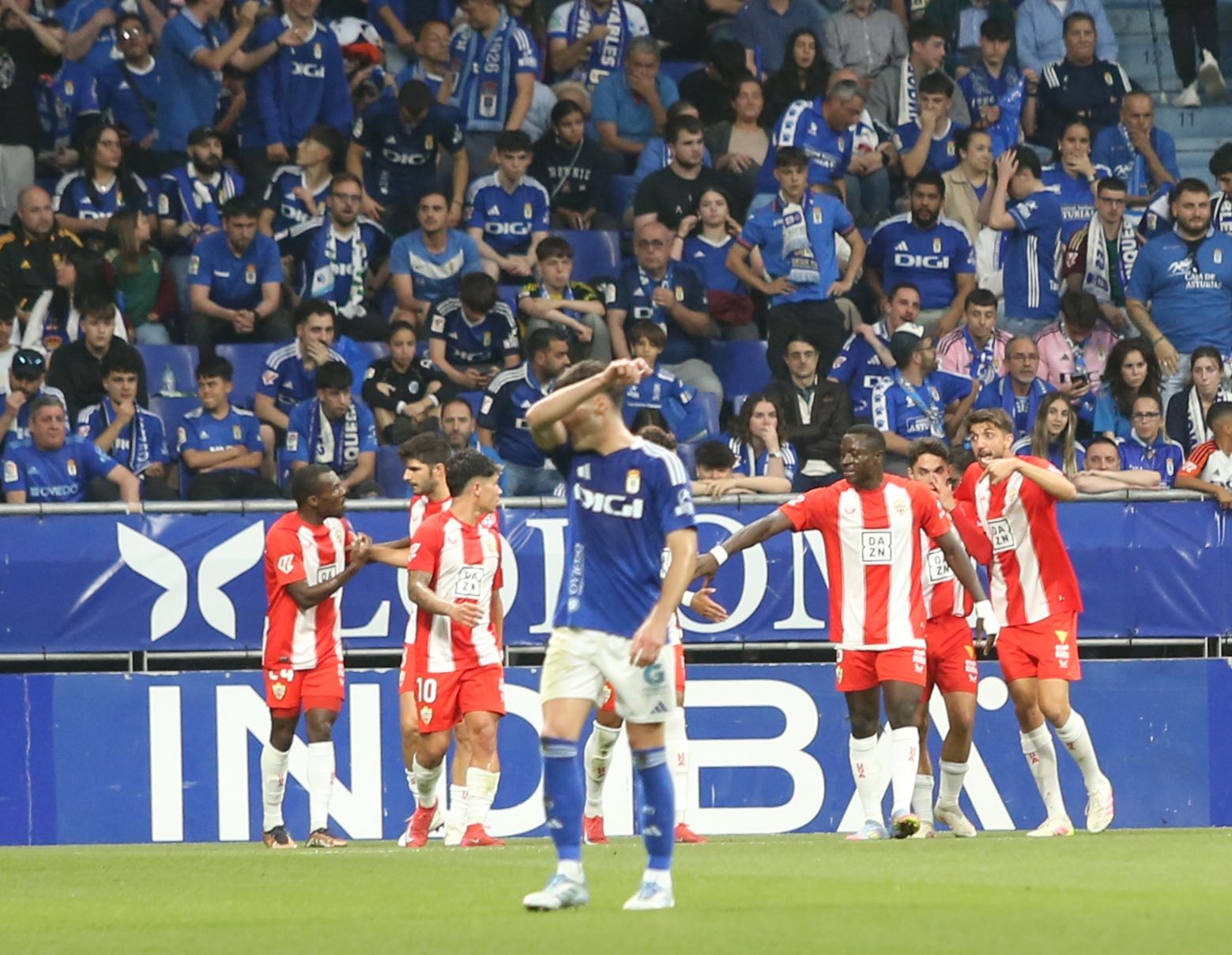 Las mejores imágenes del Real Oviedo - Almería