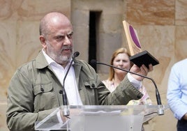 Benjamín Lana, durante su discurso al recibir el galardón.