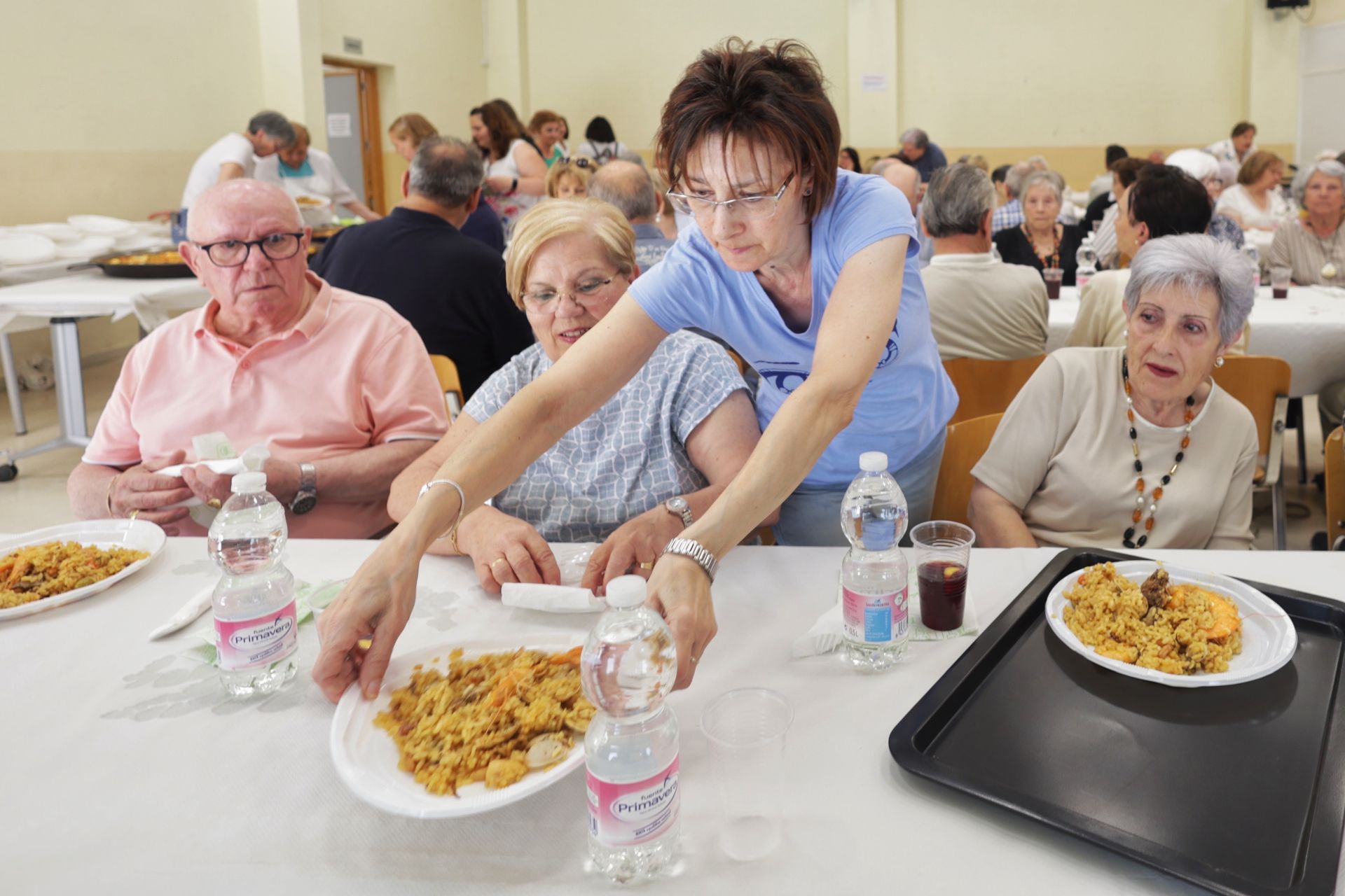 Paellada de hermanamiento entre el Barrio España y San Pedro Regalado