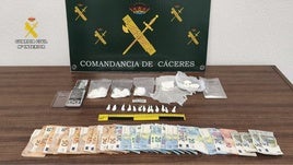 Arrestado en Alcántara por segunda vez en un mes con 2.752 dosis de cocaína