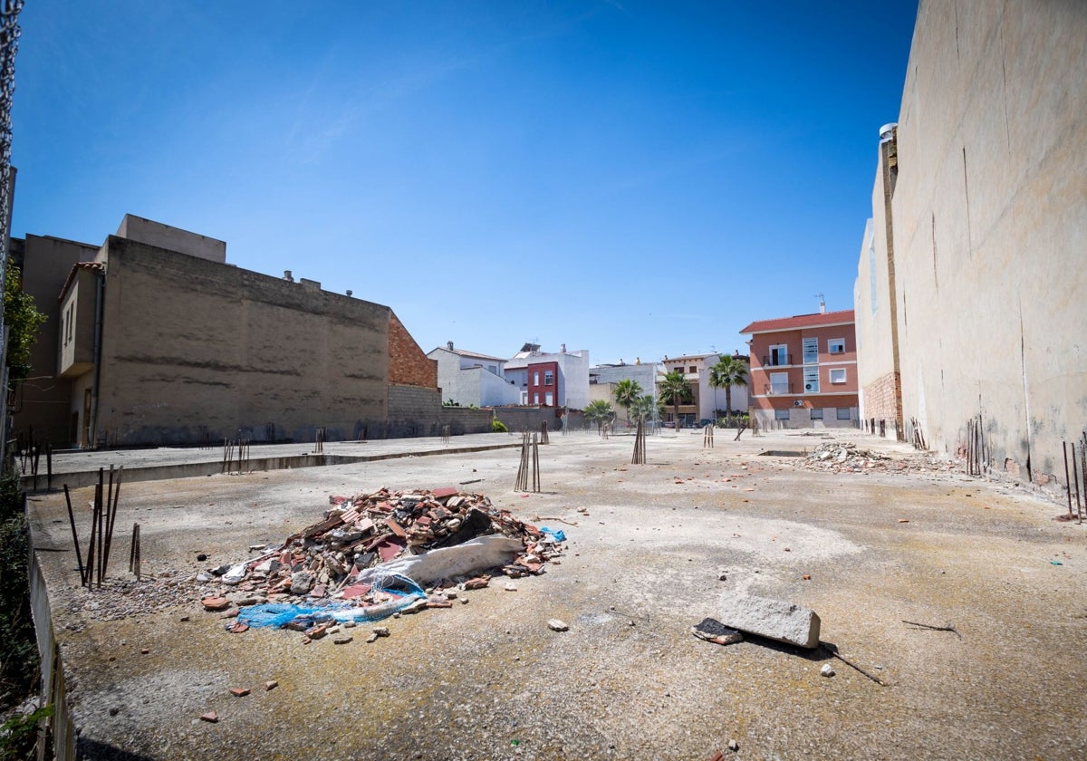 Valencia y Gandia se quedan sin vivienda de la Sareb para el plan de Sánchez