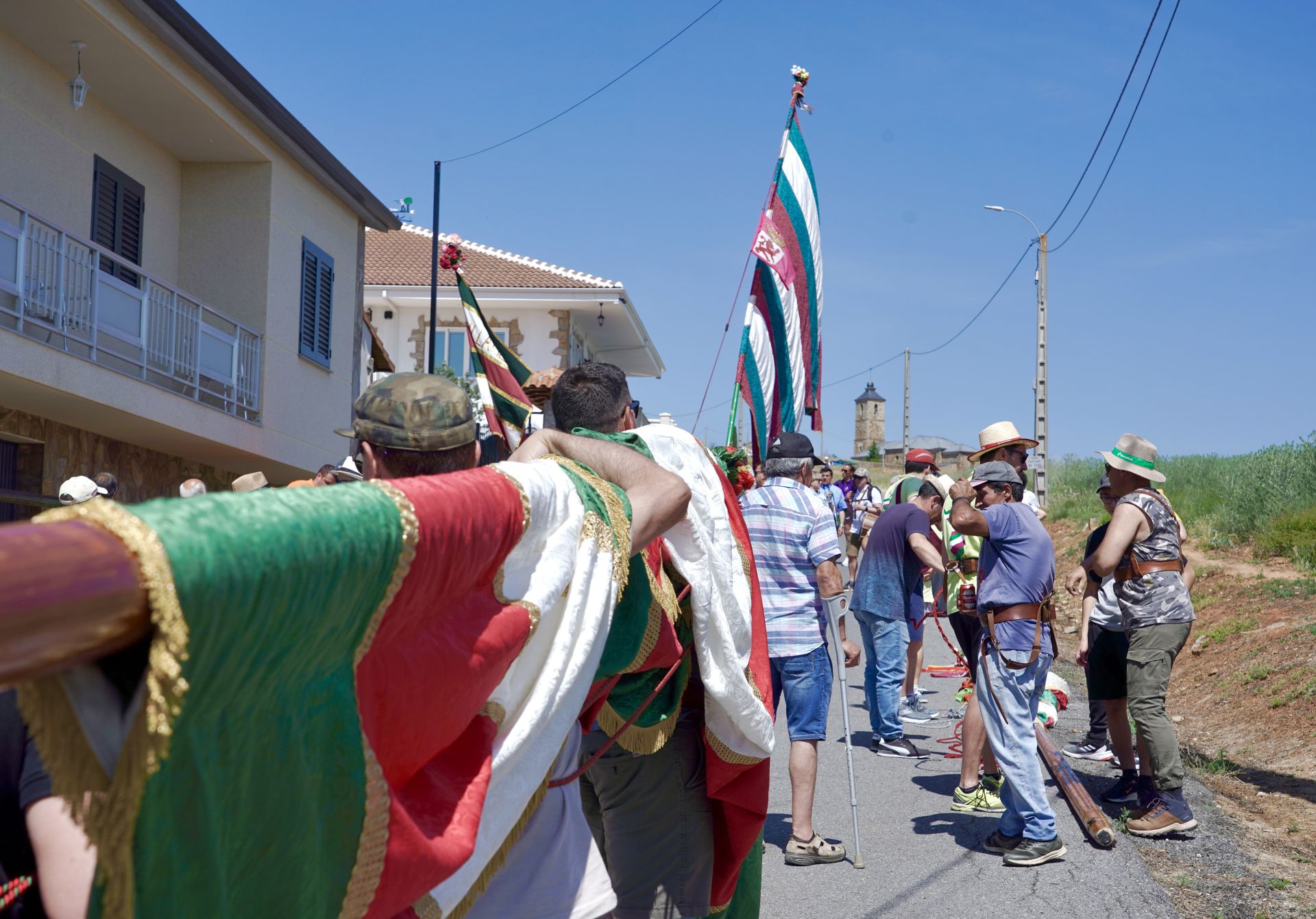 Celebración de la Romería de la Pascua de San Pentecostés en el Santuario de la Virgen de Castrotierra