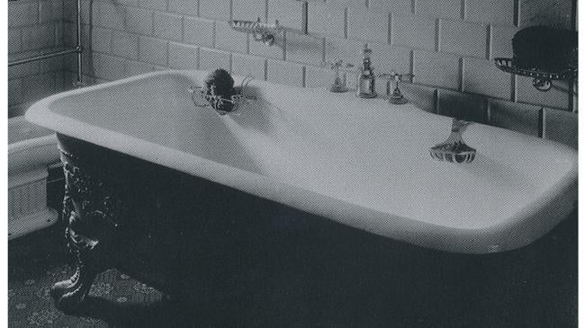 Imagen antes - Lo nunca visto y sabido de la casa modernista de Salamanca que contó con la primera bañera en la ciudad